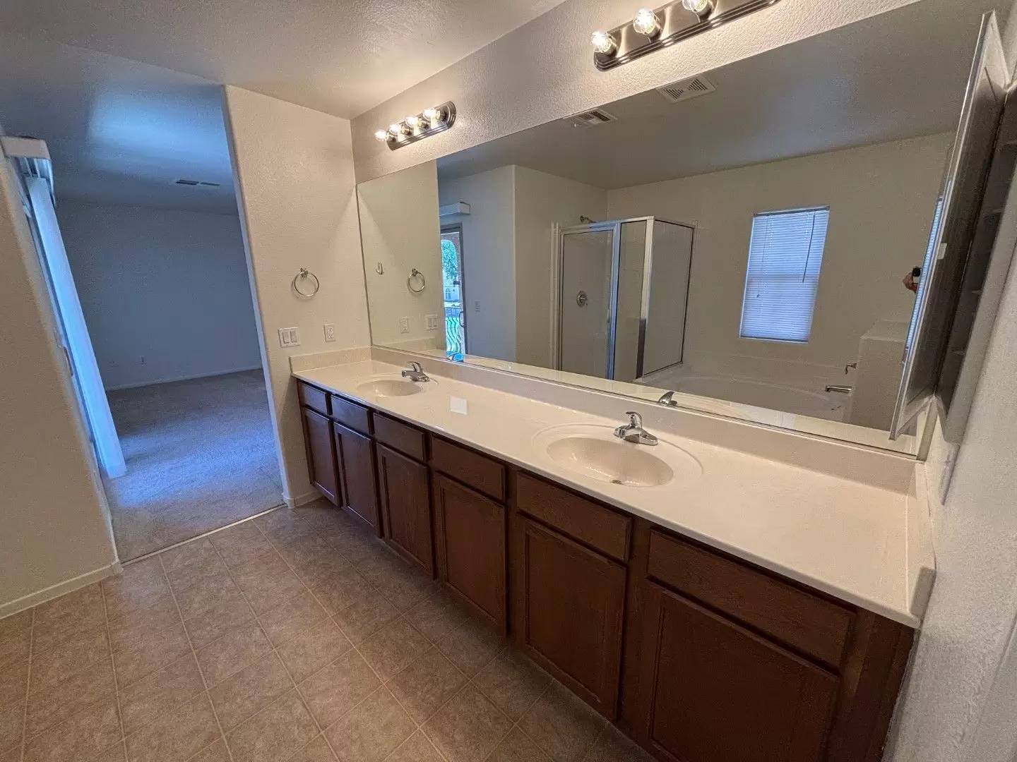 Property Image 72