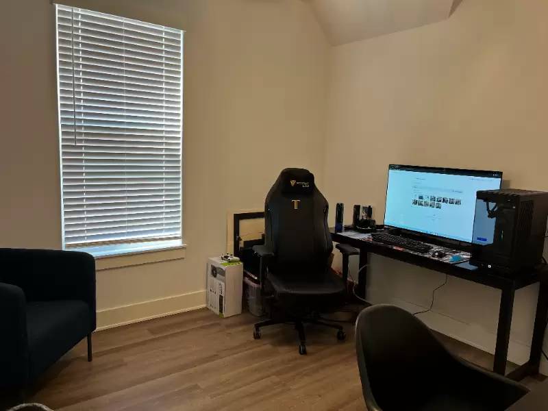 Property Image 8