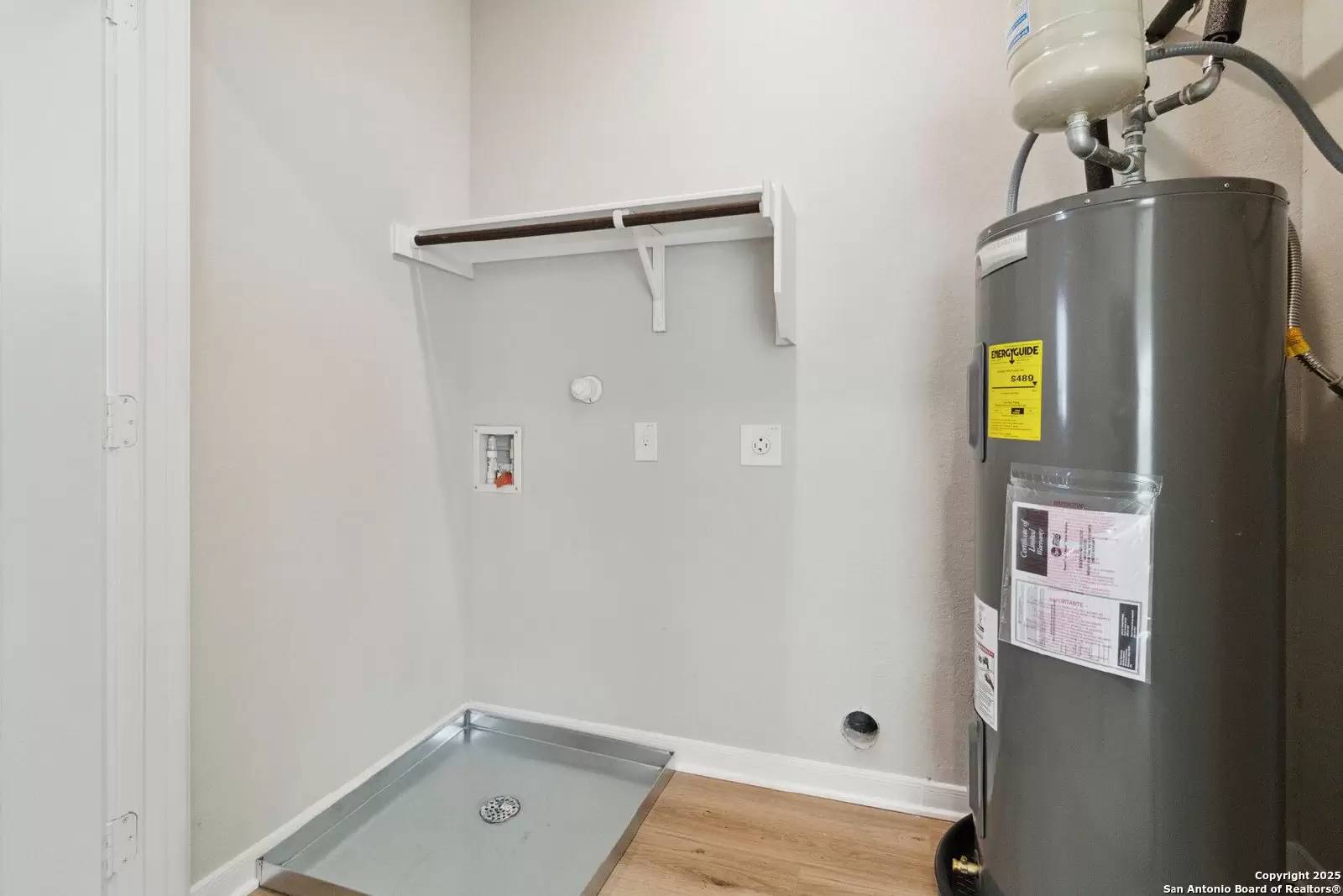 Property Image 36