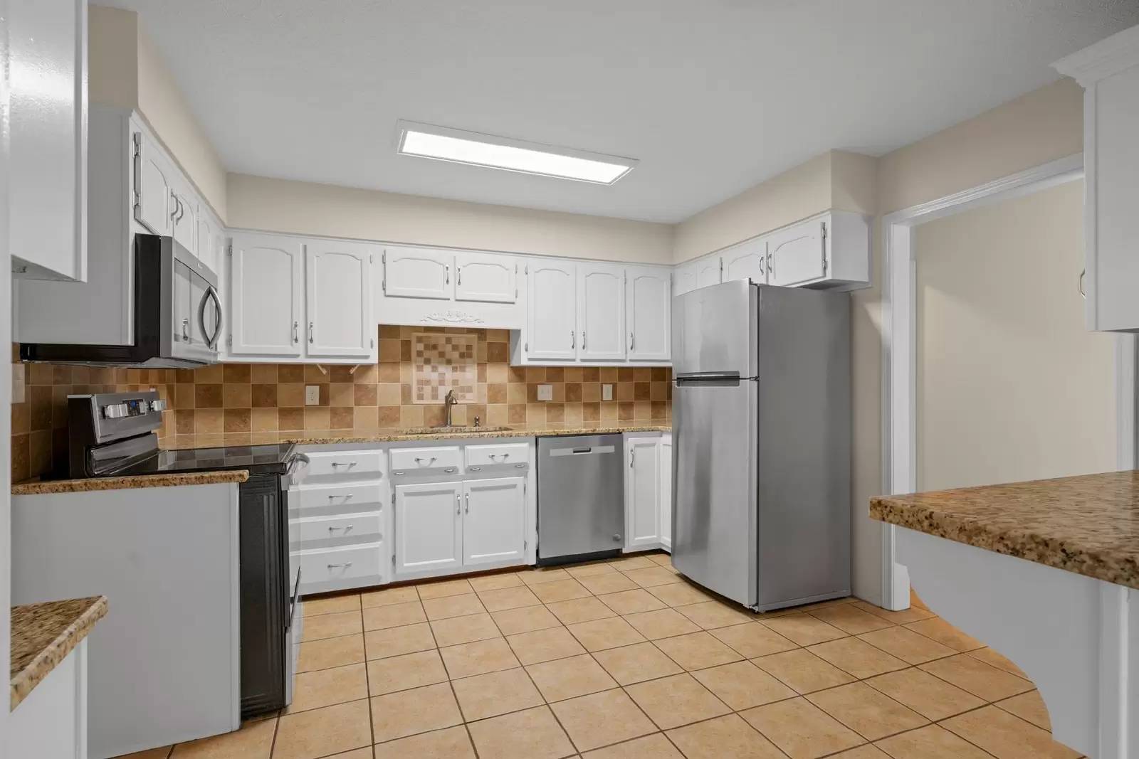 Property Image 28