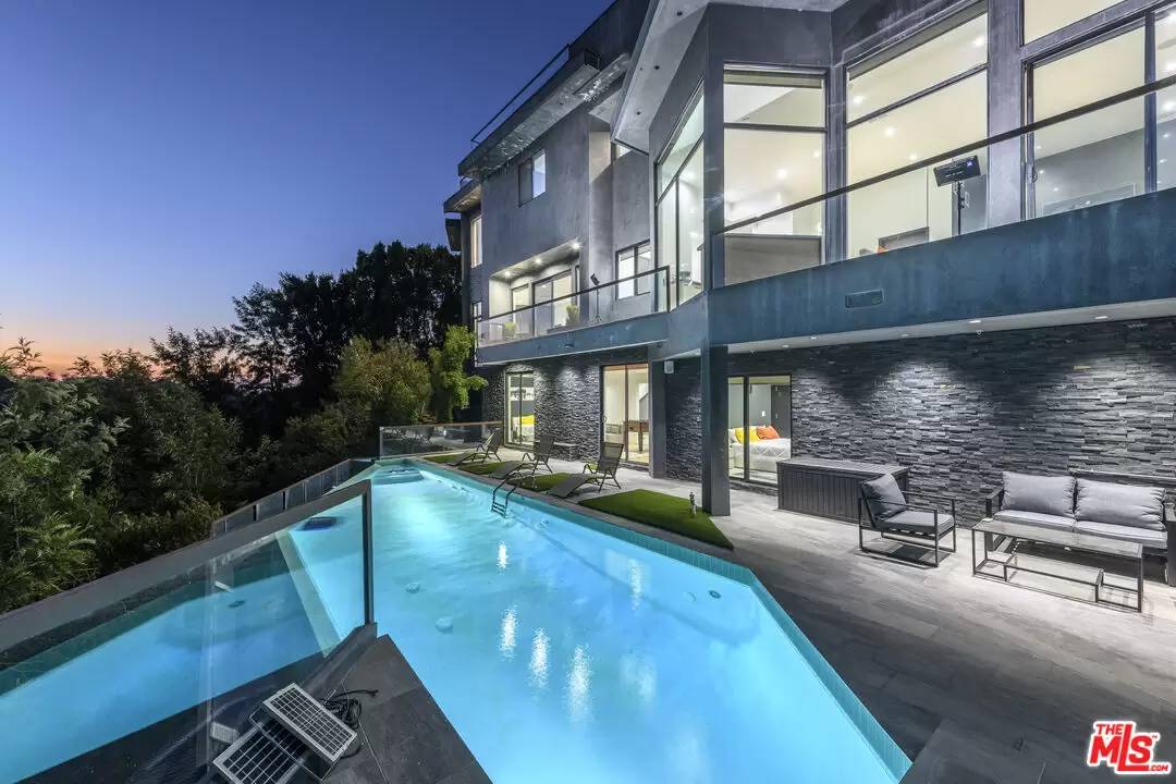 Property Image 52