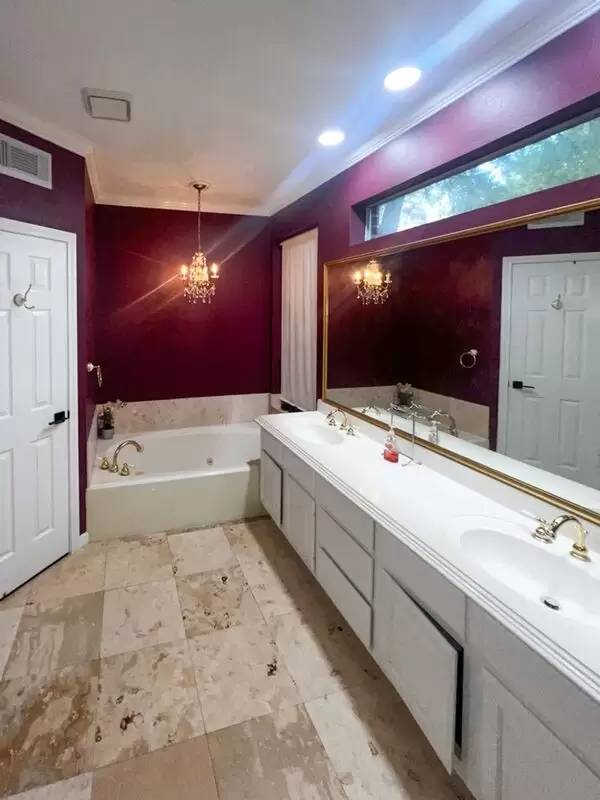 Property Image 46