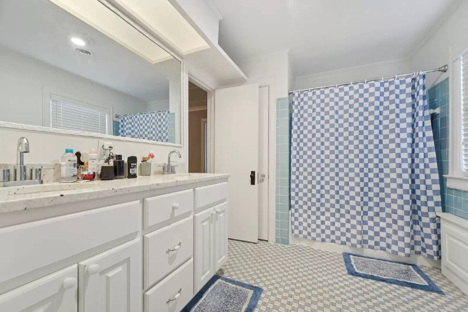 Property Image 42