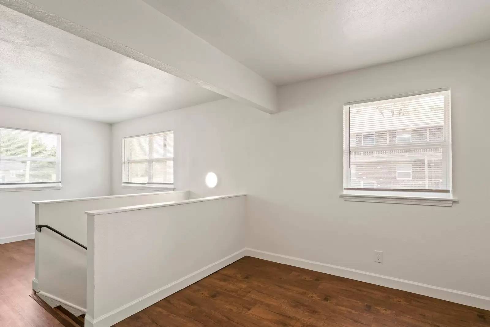 Property Image 101