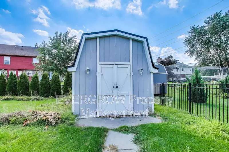 Property Image 43