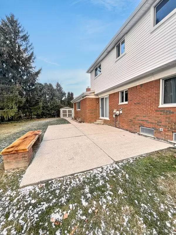 Property Image 38