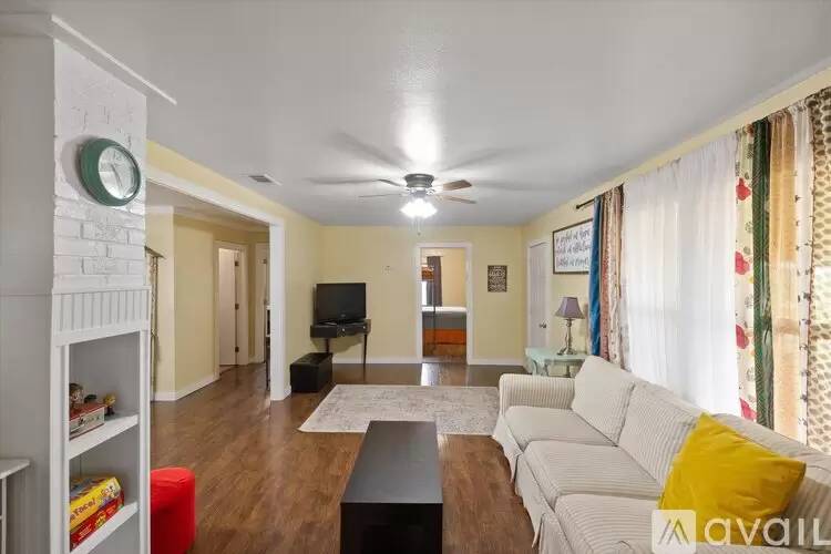 Property Image 6