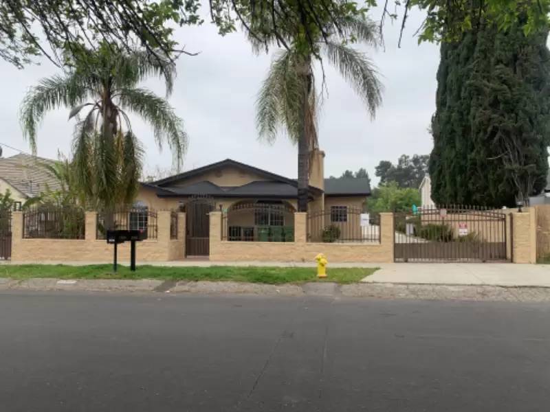 Property Image 1