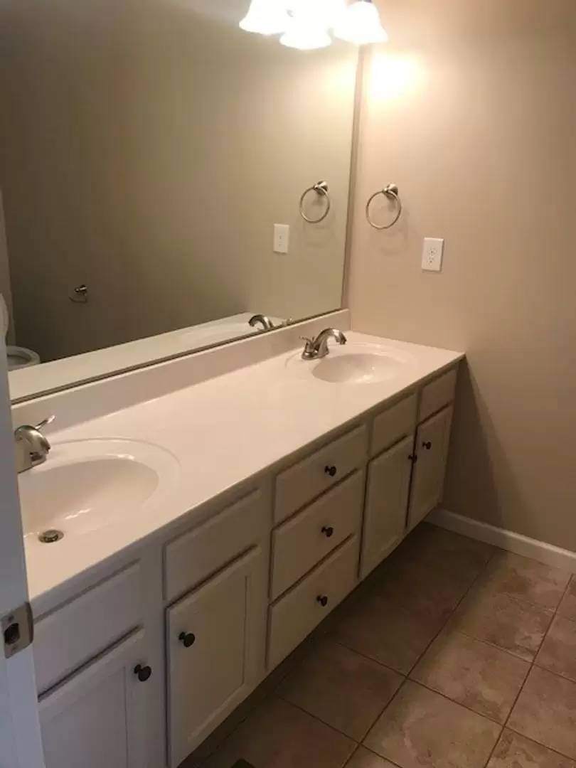 Property Image 104