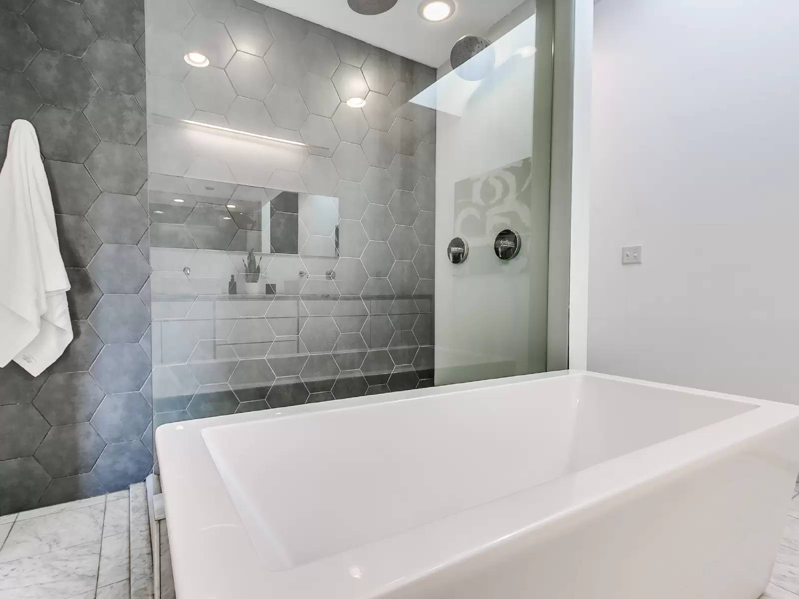 Property Image 72
