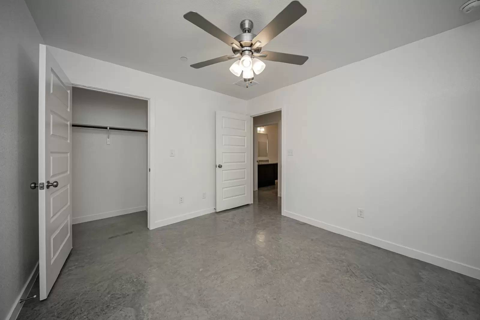 Property Image 91