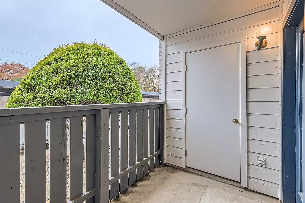 Property Image 82