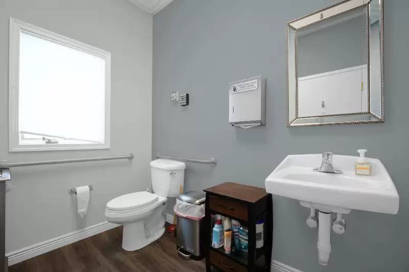 Property Image 12
