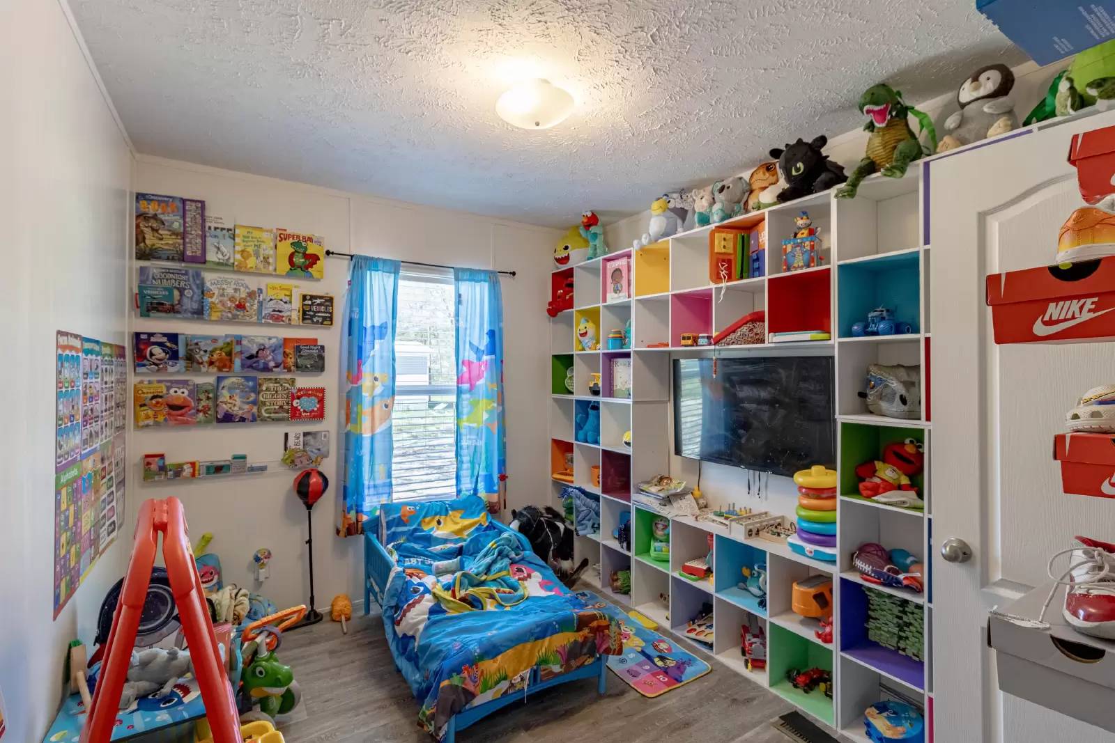 Property Image 11