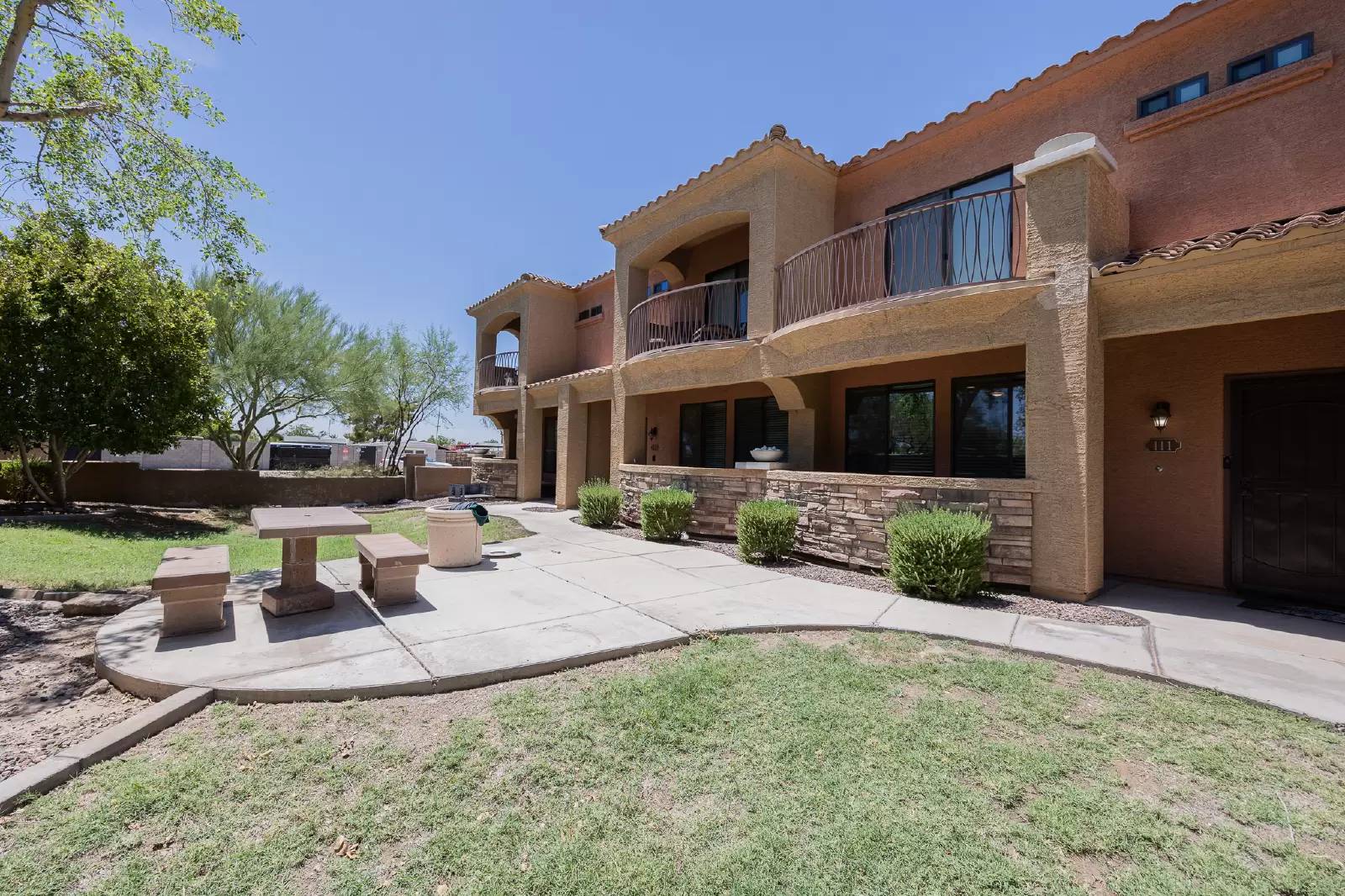 cover background
