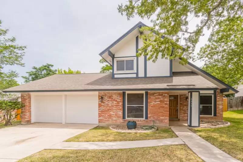 Property Image 1