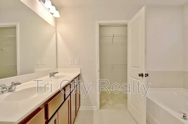 Property Image 73