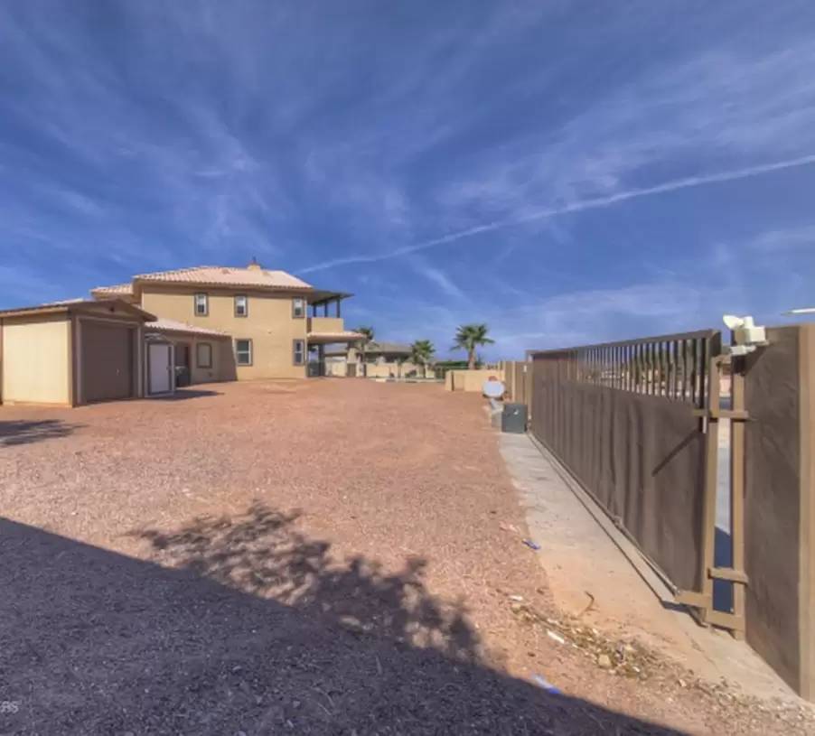 Property Image 8