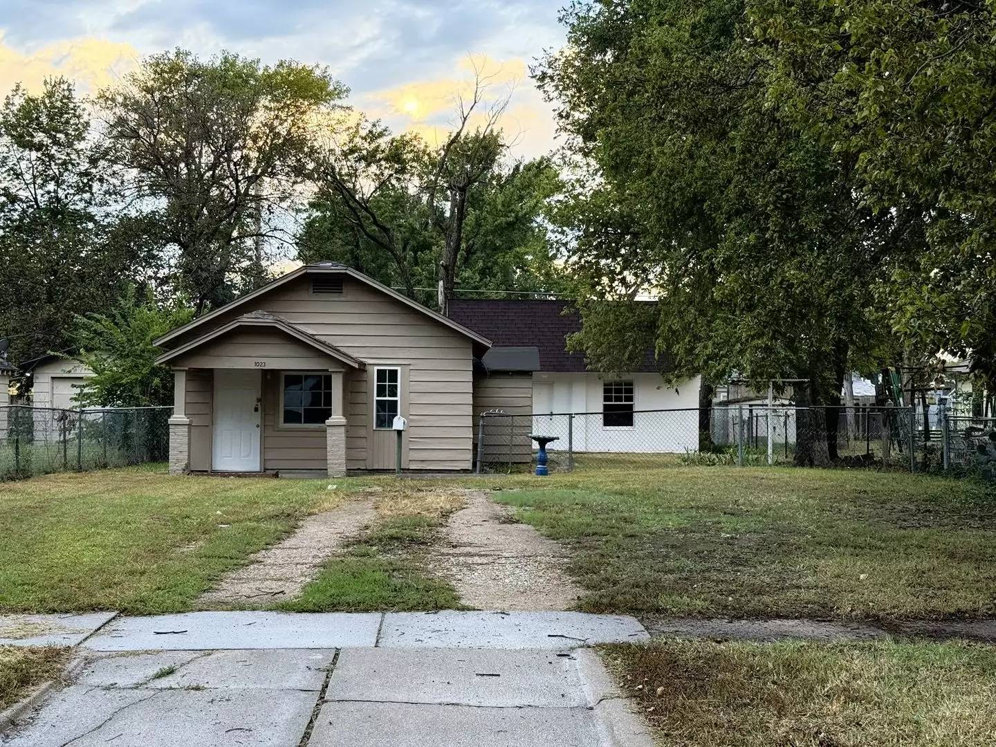 Property Image 1