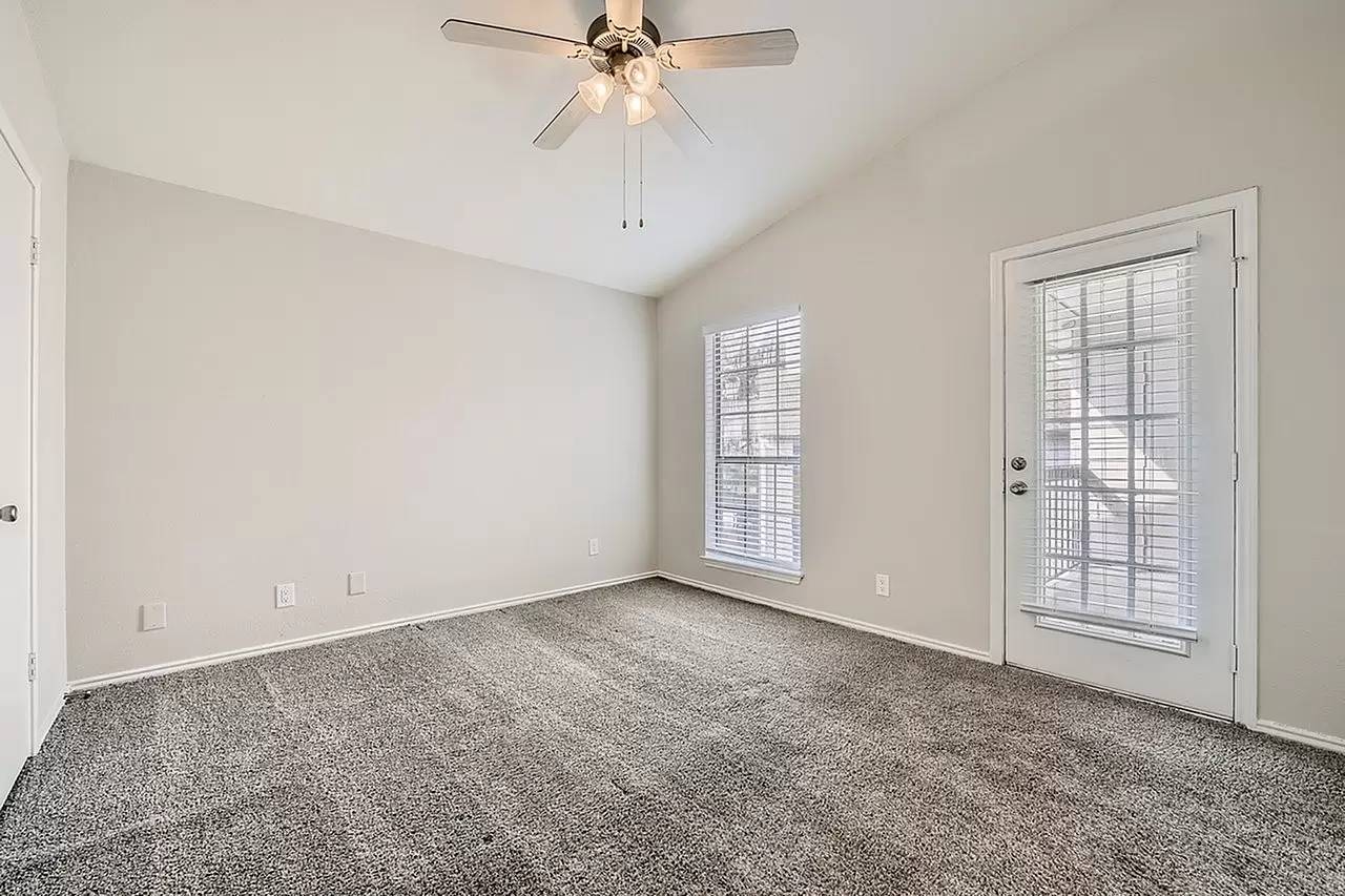 Property Image 58