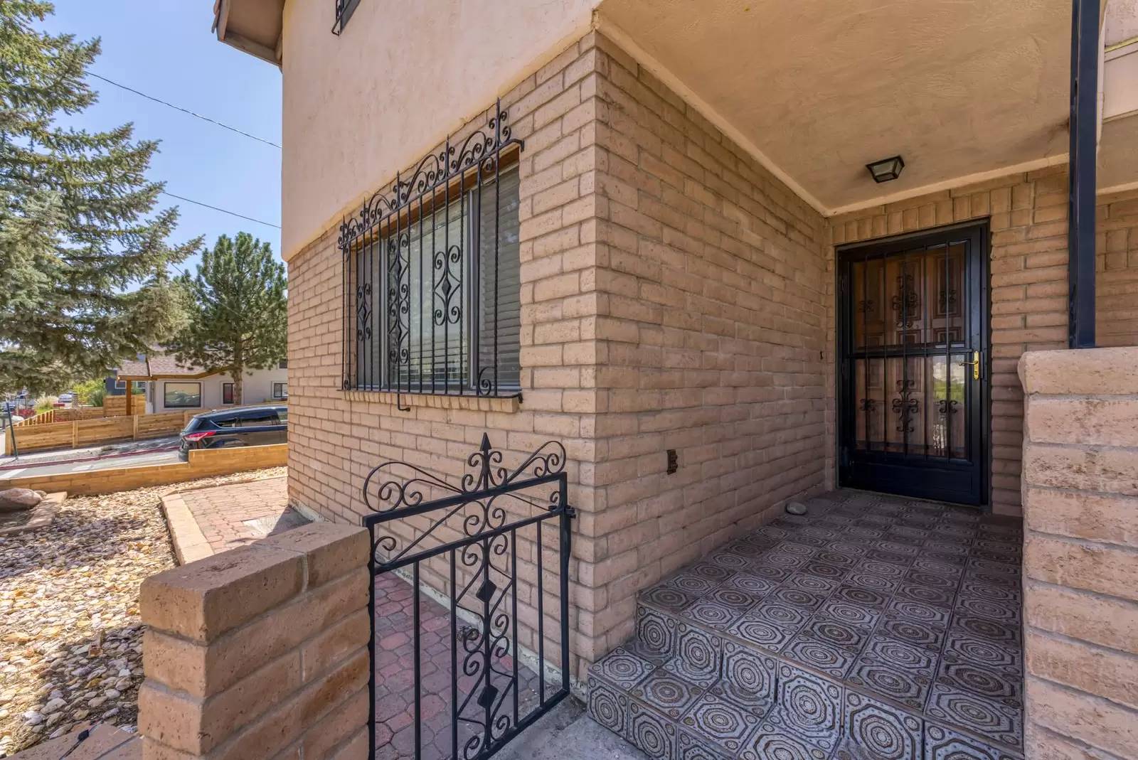 Property Image 4