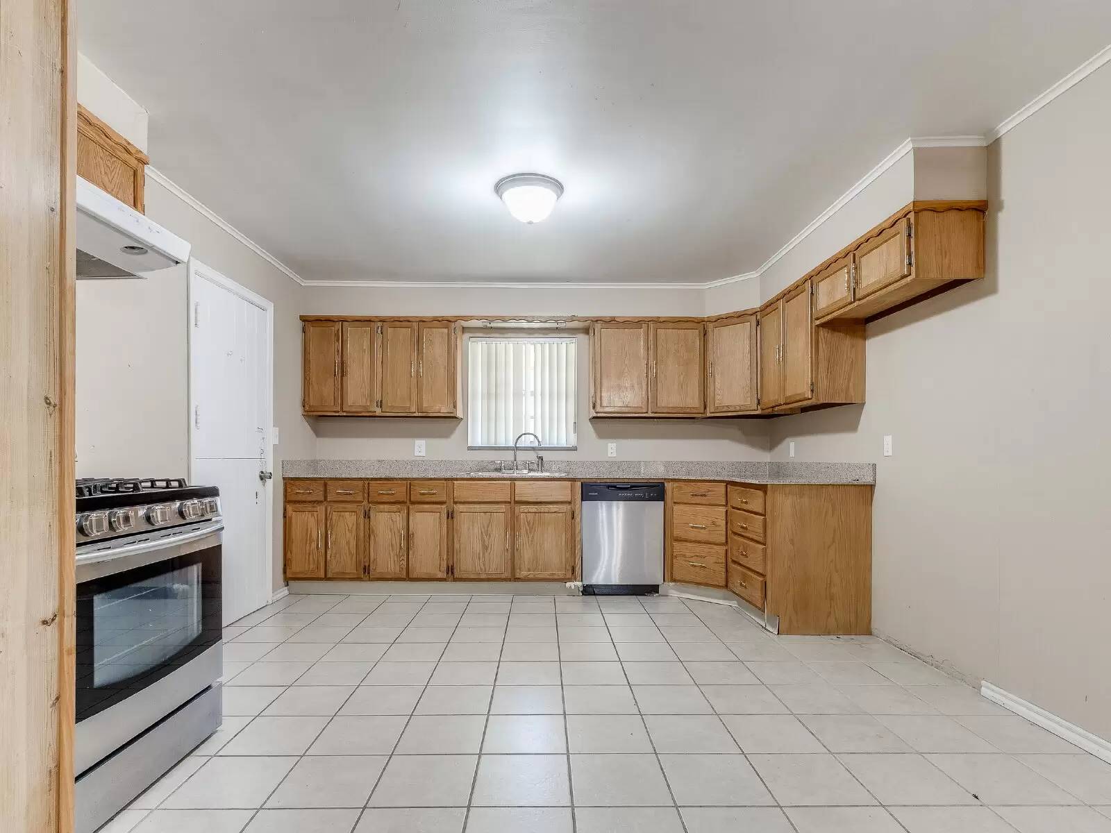 Property Image 84