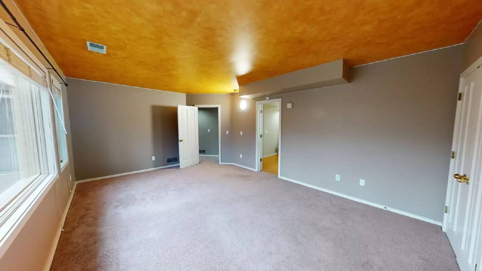 Property Image 77