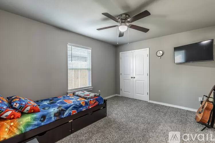 Property Image 4