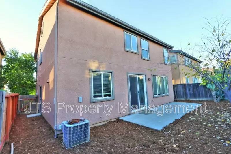 Property Image 74