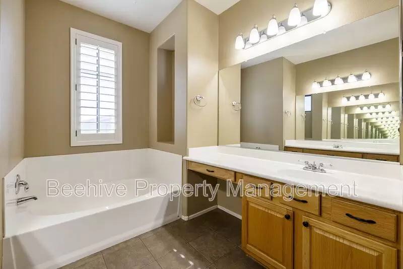 Property Image 58