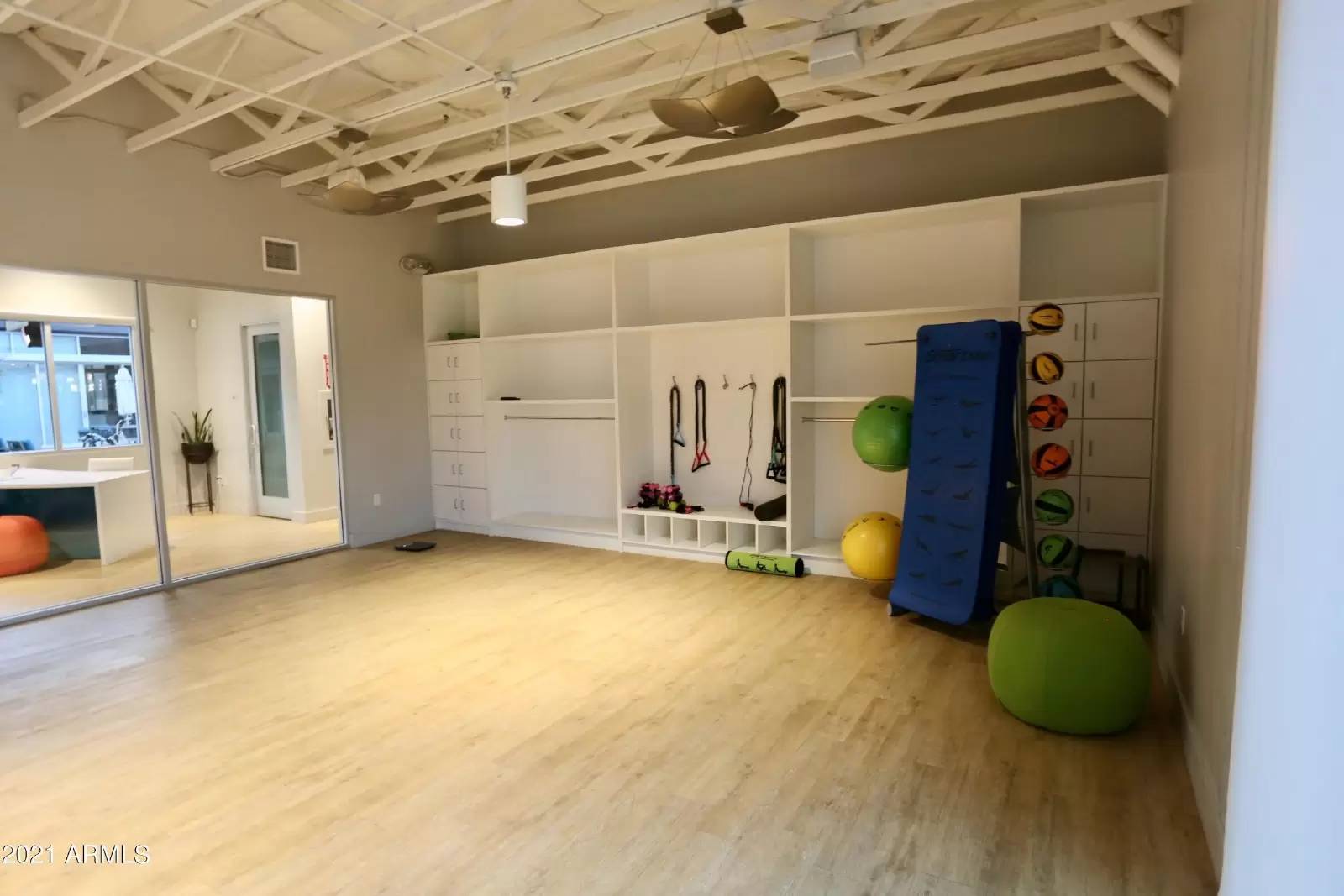 Property Image 38