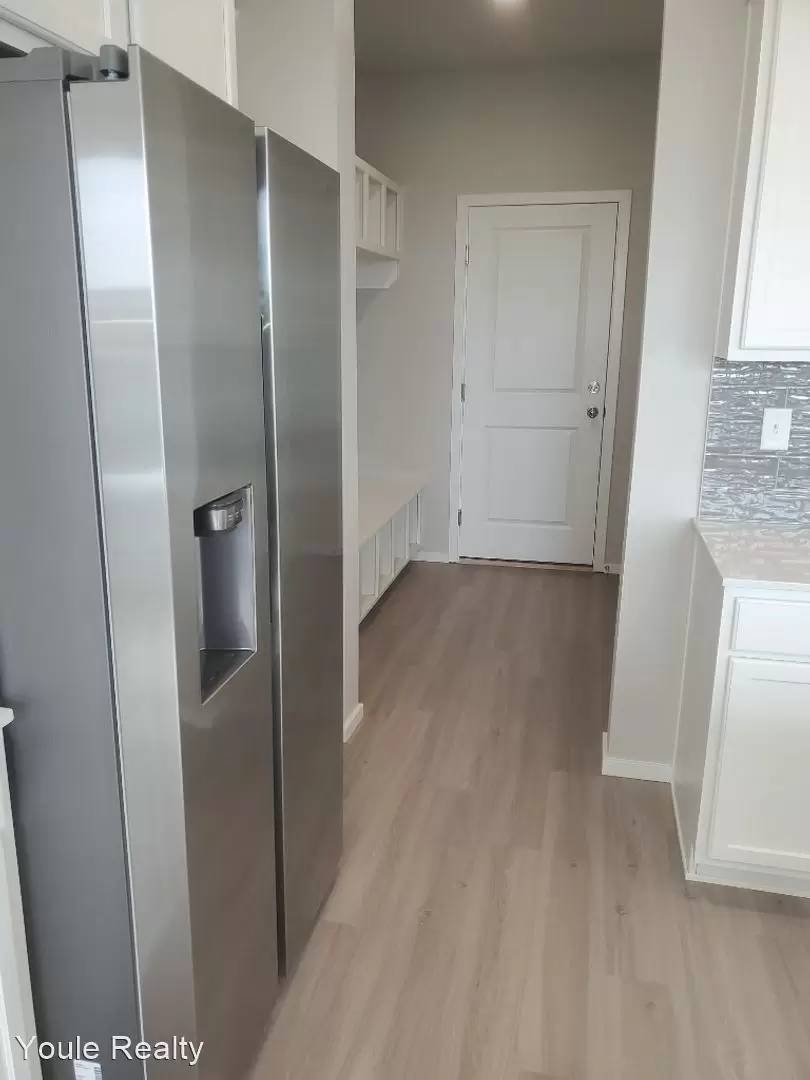 Property Image 80