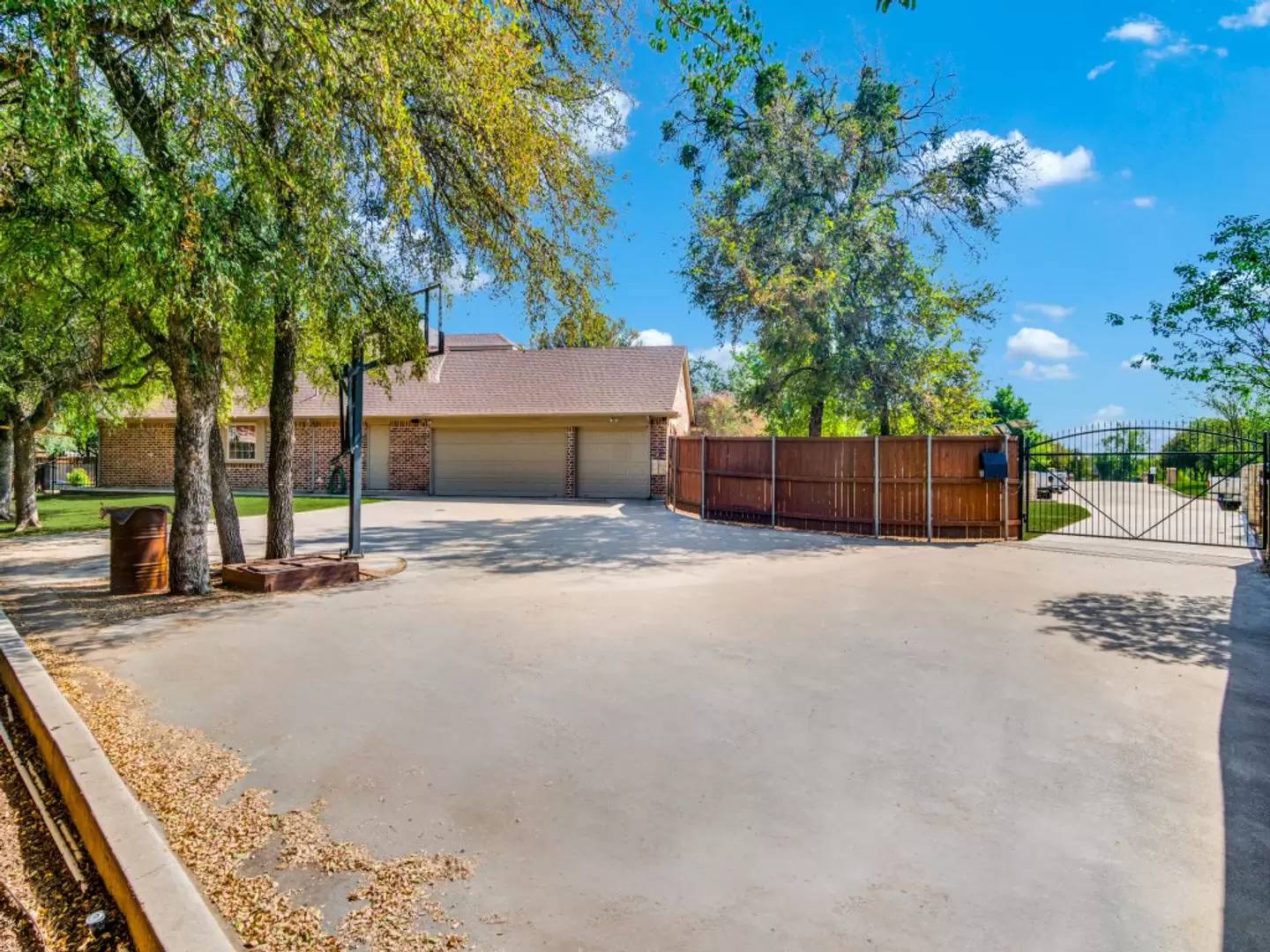 Property Image 39