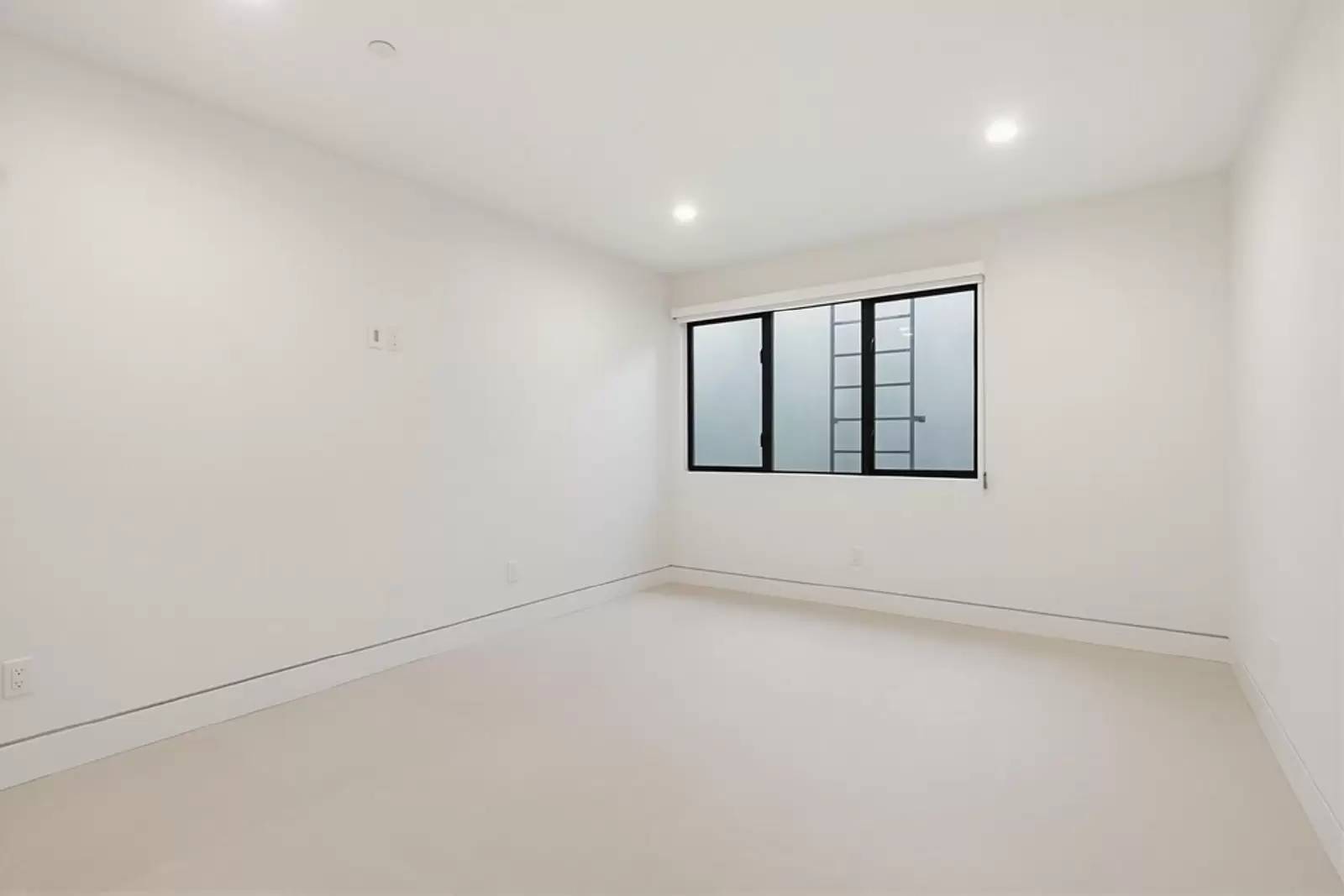Property Image 78
