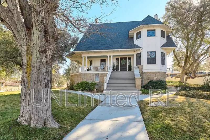 Property Image 4