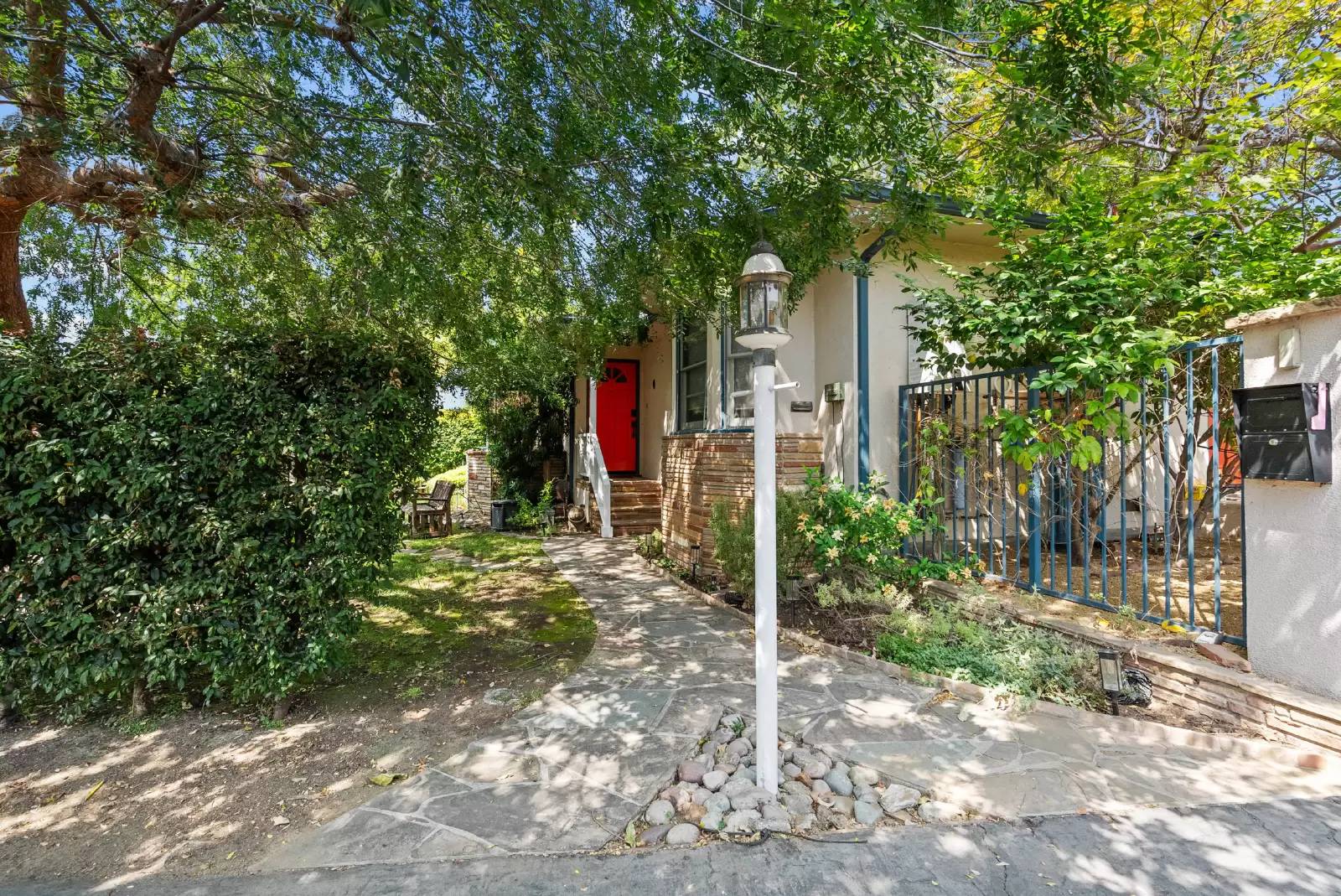 Property Image 37