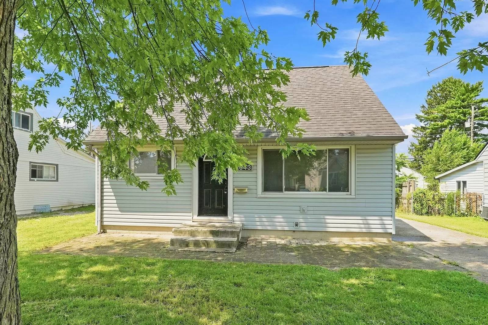 Property Image 1