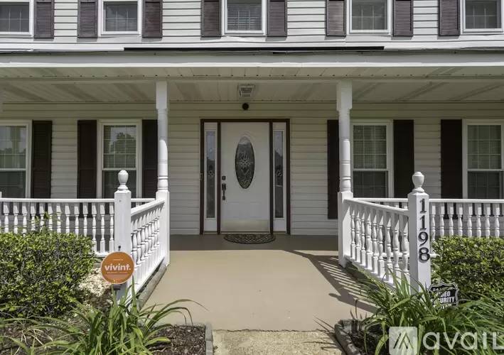 Property Image 4