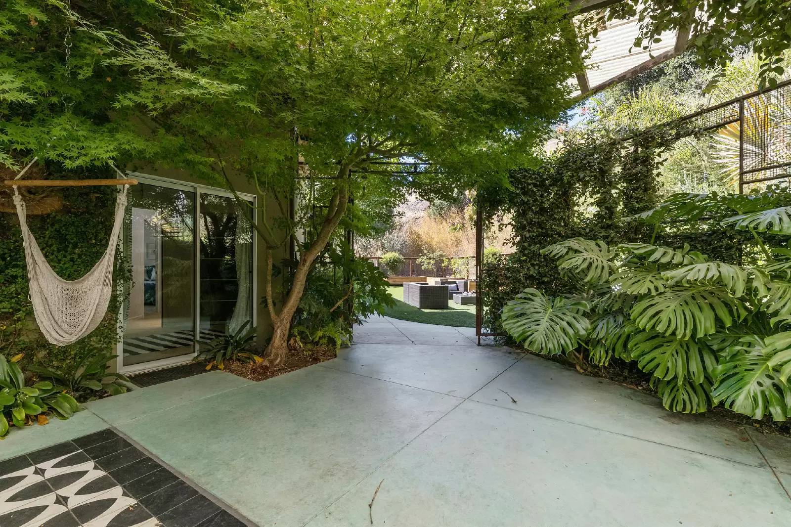 Property Image 45