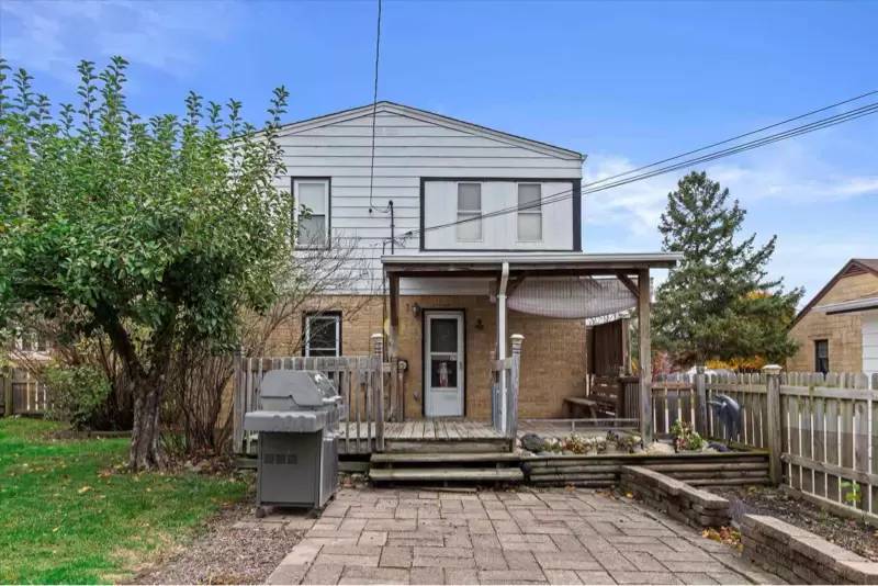 Property Image 12