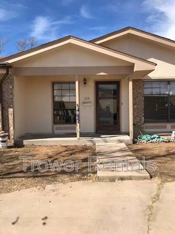 Property Image 4