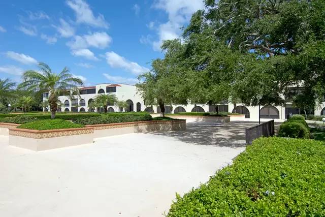 Property Image 60