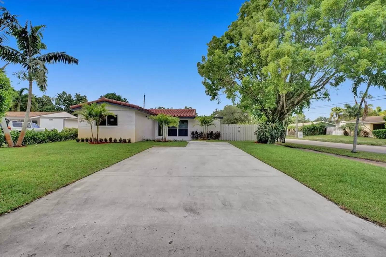 Property Image 50