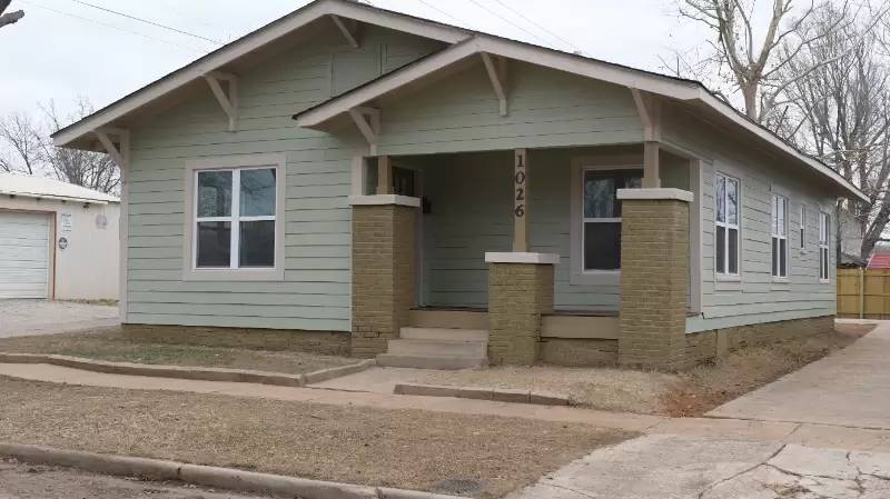 Property Image 1