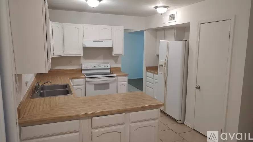 Property Image 4