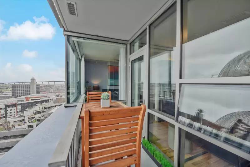 cover background