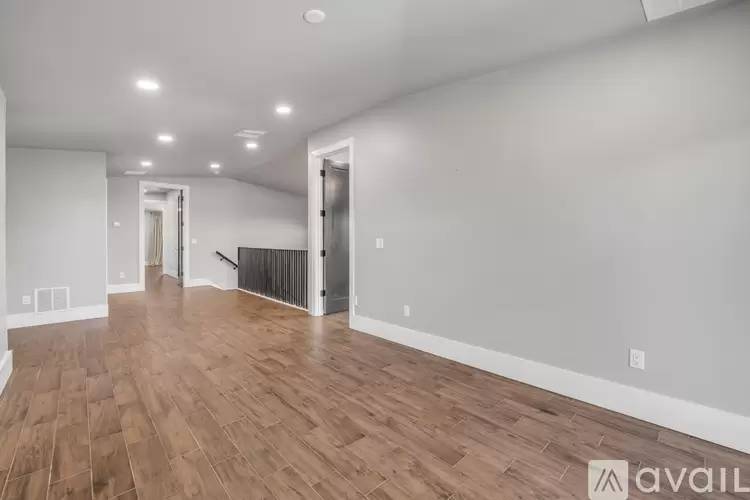 Property Image 101