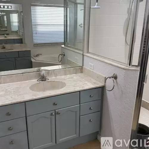 Property Image 76