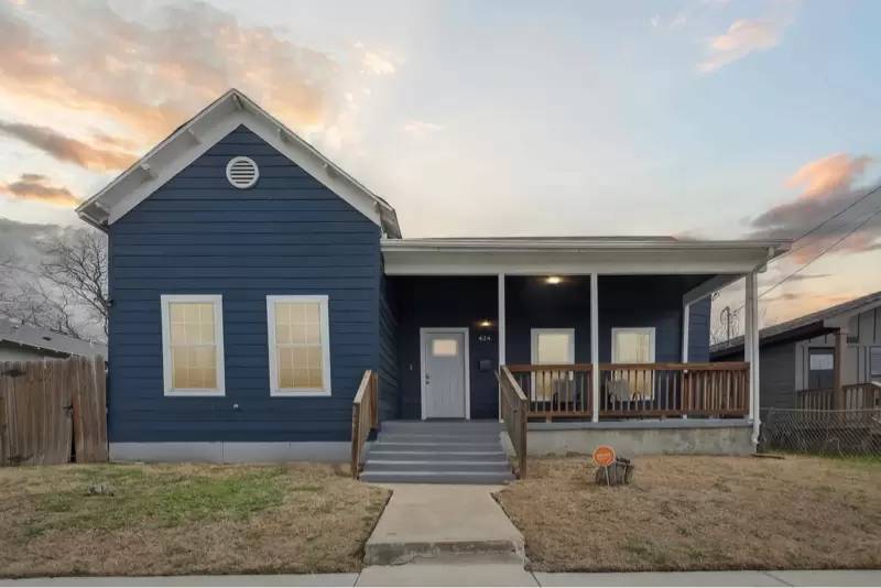Property Image 1