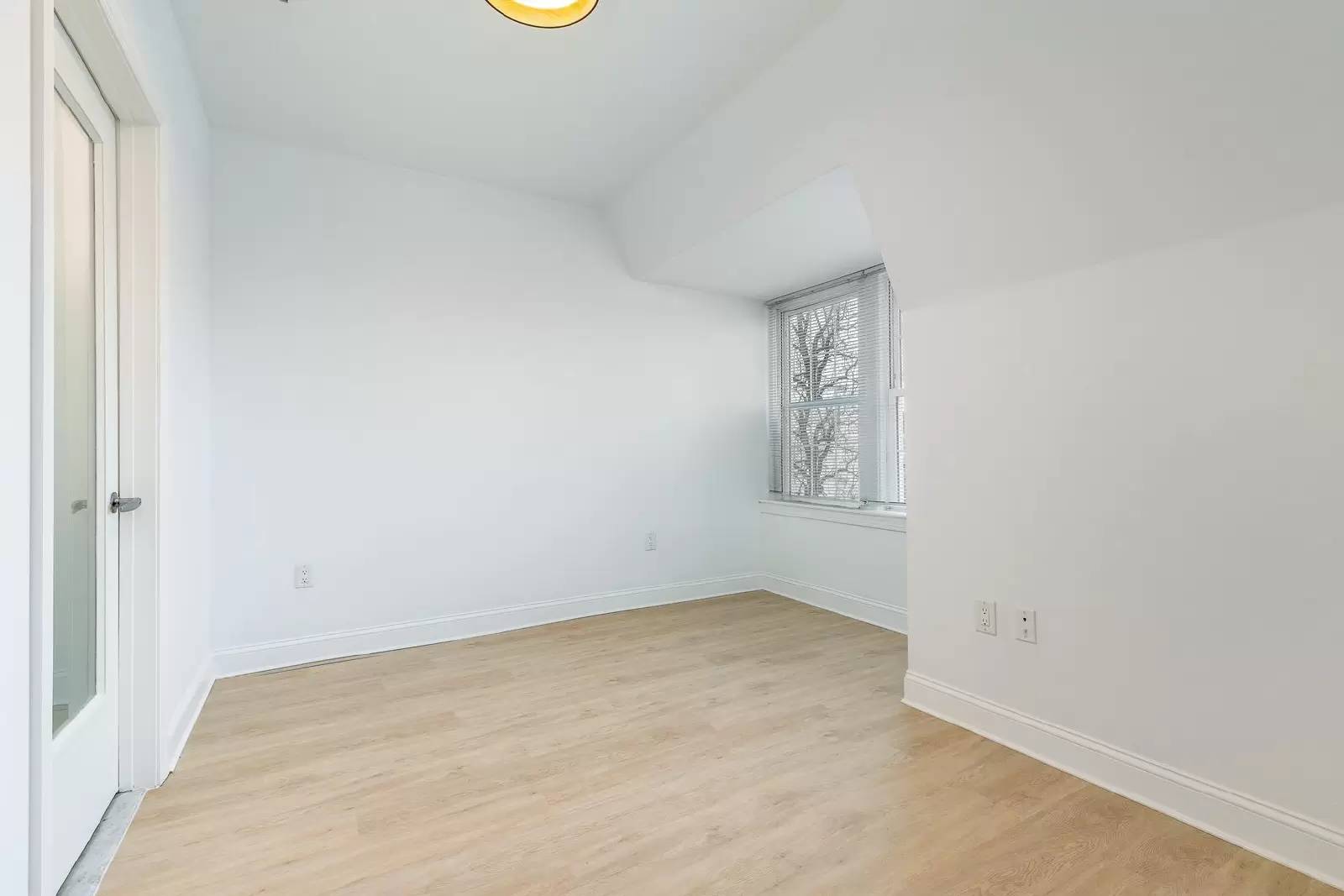 Property Image 76